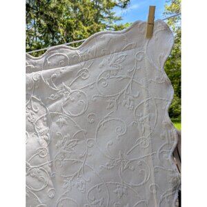 Colchas Domingos King Pillow Sham Cream Embroidery Scalloped Edge Portugal